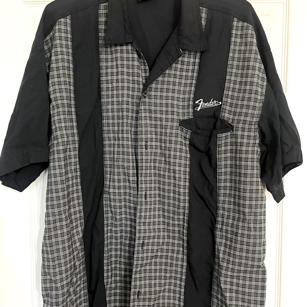 Men’s short sleeve Fender’s shirt